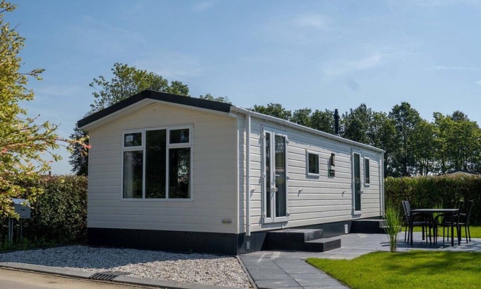 Scherpenisse Ski Chalet | Vakantiepark de Zeeuwse Parel - Beachhouse