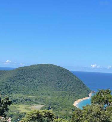 Cafeiere Apartment | "Valériane" superbe studio vue panoramique grande anse