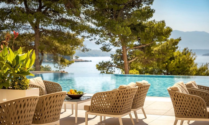 Suha Punta Hotel | Valamar Carolina Hotel & Villas