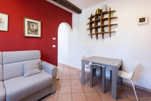 L'antico Ghetto Ebraico Apartment | Valdonica, Bologna by Short Holidays
