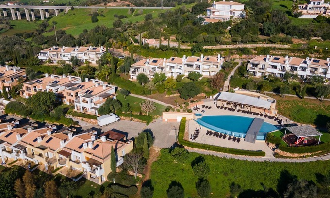 Portimao House | Vale da Ribeira 2BDR House W/Pool by LovelyStay