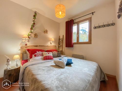 Valfrejus Apartment | VALFREJUS - Appartement "L'Erable" Les Chalets de Florence 2 - Chaleureux et fonctionnel - plein centre à côté des télécabines - 4 à 7 pers