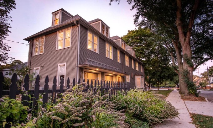 Valparaiso Bed & Breakfast | Valparaiso Inn B&B