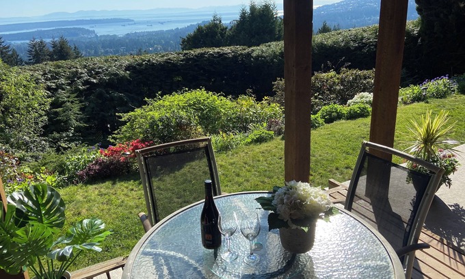 Upper Lonsdale House | Vancouver 2 Bedroom - Enjoy Ocean Views & Outdoor Living!