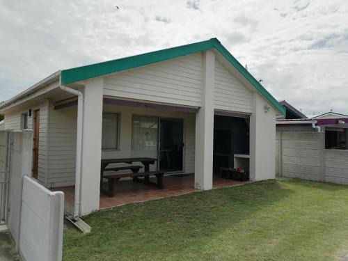 Pearly Beach House | VanZylsRus