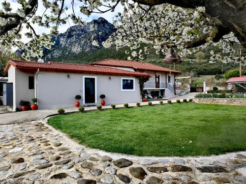 Gravia Villa | Vasia's Cozy House