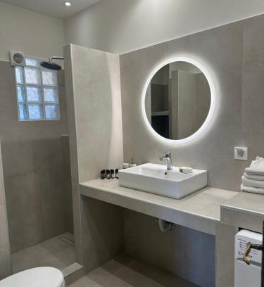 Agii Anargiri Apartment | Venetia apartment luxury