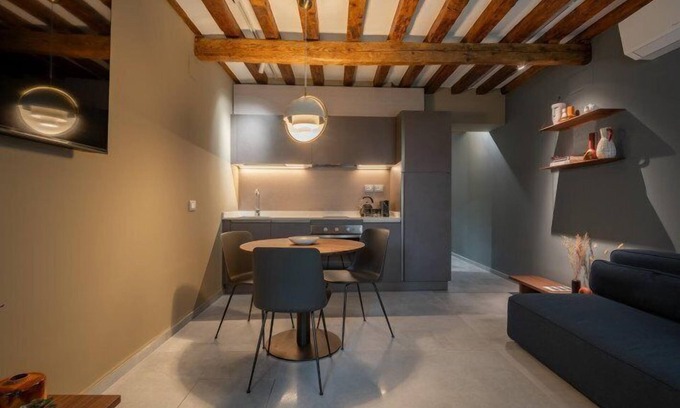 Castello Apartment | Venice Jewel Canal View