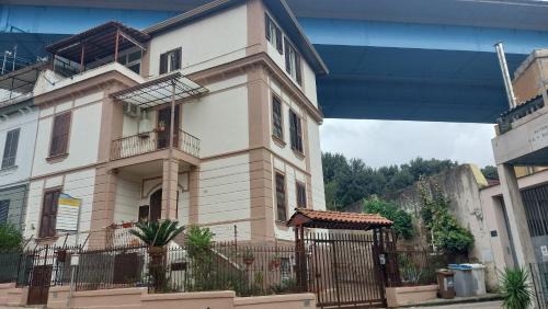 Naples House | Ventottesima Vacanza +