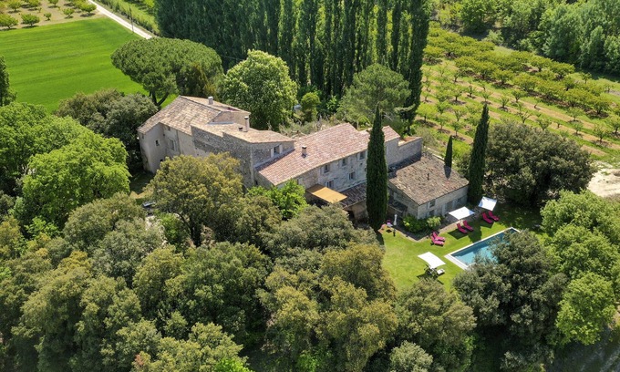Malaucene House | Ventoux Le Prieuré La Madelène: bed and breakfast in Provence