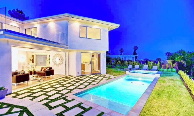 Hollywood Hills West House | Venus Modern