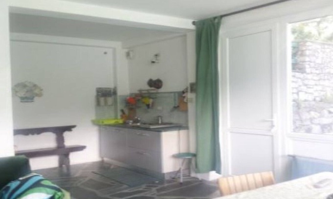 Castello House | veranda apartment