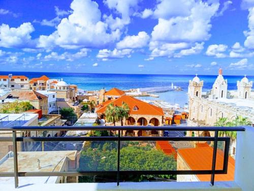 Batroun Apartment | Vers Les Nuages Apartment, Old Souk, Sea View