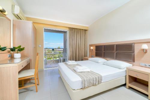 Thasos Town Apartment | Versa Studios