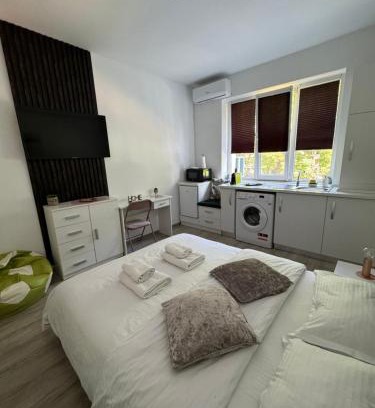 Onesti Apartment | Vert Studio