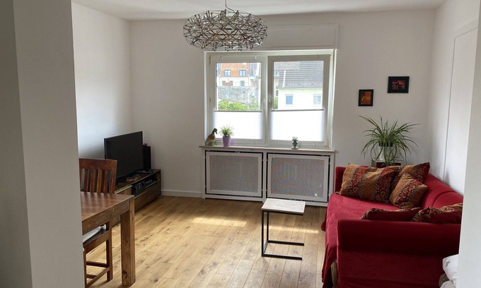 Nippes Apartment | Very bright, central & quiet location in the trendy Nippes