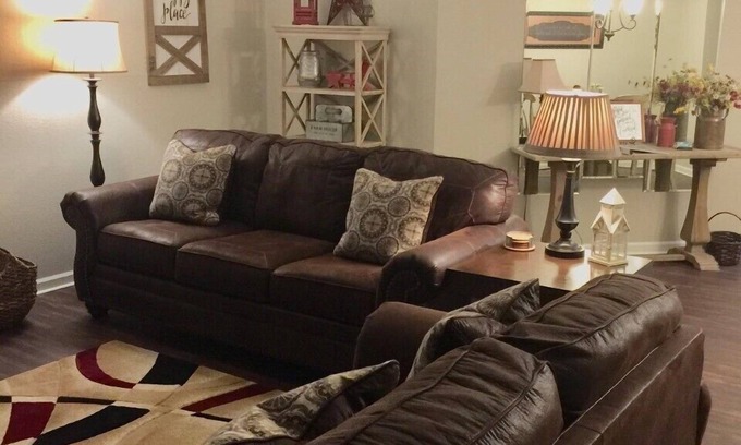 Table Rock Condo | Very Nice 2-Bed, 2-Bath Condo, Just Steps Off the No. 1 Green in Pointe Royale