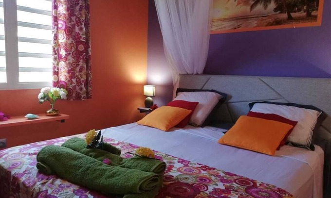 Deshaies House | VERY NICE GÎTE- CAR RENTAL -SPA-POOL-BEACH ON FOOT- BEACH EQUIPMENT RENTAL