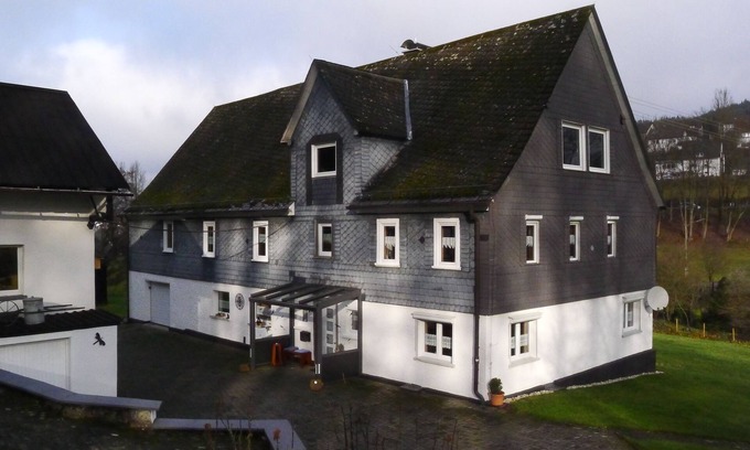 Hilchenbach Other | Very quiet holiday home in the Rothaar Mountains