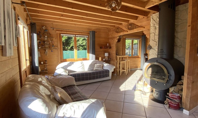 Chaparon House | VERY, VERY close to cycle path and Lake Annecy