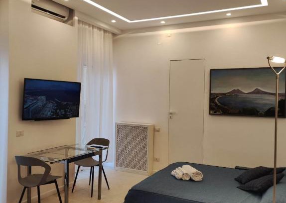 Chiaia Apartment | Vesuvio View Apartment