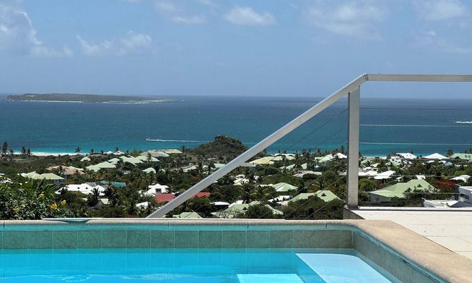 Orient Bay Villa | Villa Oasis
