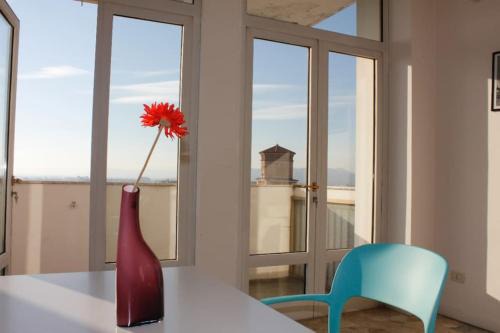 Vicenza Apartment | VIALETORINO26 Luminoso e grande appartamento