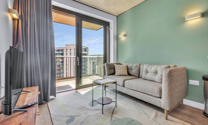 Wembley Park Apartment | Vibrant One Bed Apartment in Wembly by MySquare