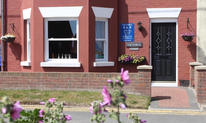 Bacton Bed & Breakfast | Victoria Bed & Breakfast