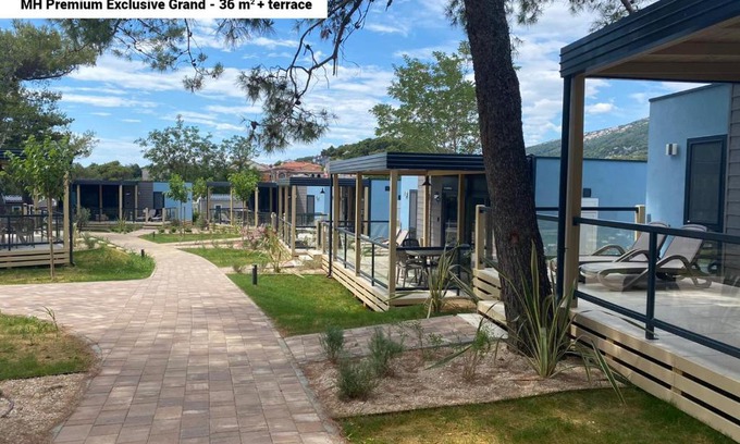 Banjol Resort | Victoria Mobilehome in Padova Premium Camping Resort