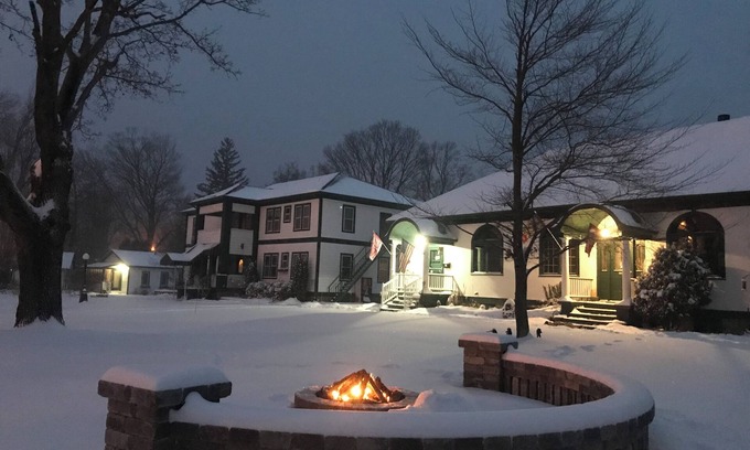 South Haven Bed & Breakfast | Victoria Resort and Bed & Breakfast