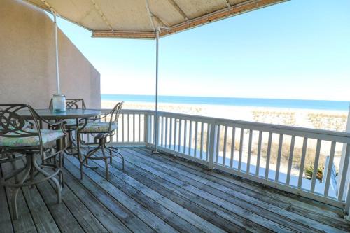Tybee Island House | Victoria's Beachfront Retreat