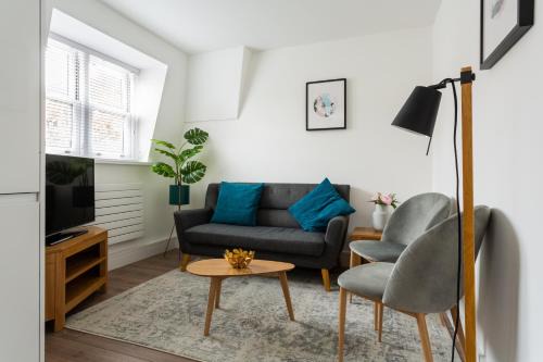 Pimlico Apartment | Victoria - Vincent Square by Viridian Apartments