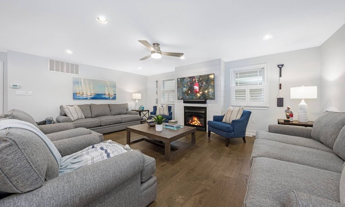 Avalon House | Victory Sunrise - 7 bedroom - Sleeps 20 - Elevator - Pool - Jacuzzi - Avalon, NJ