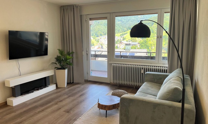 Bad Peterstal-Griesbach Apartment | View ☆ Balcony ☆ Parking lot ☆ Modern