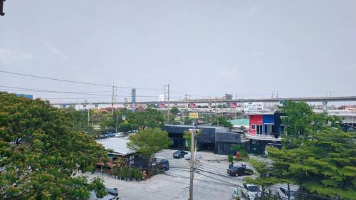 Lat Krabang Hotel | View Dee BKK Airport Residence