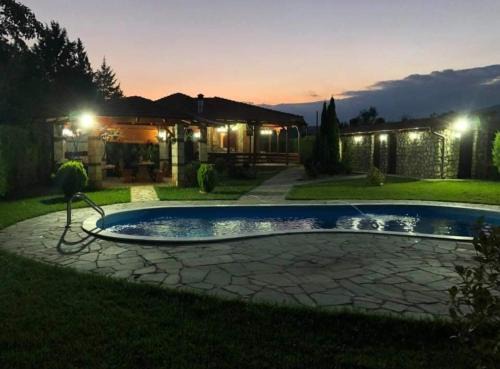 Skopje Region Villa | Vila Laci private poll billiard garden