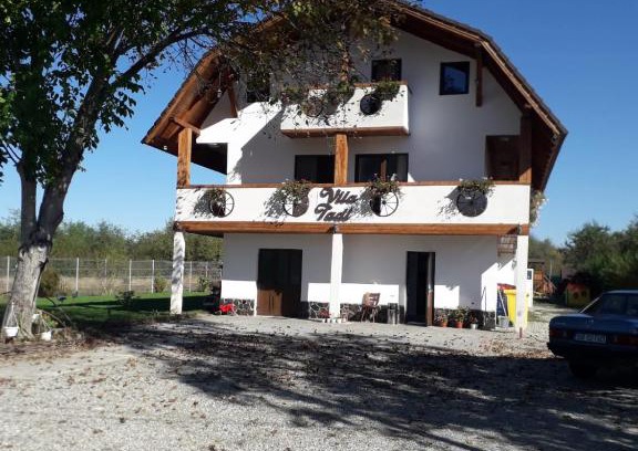 Avrig Cabin | Vila Tadi