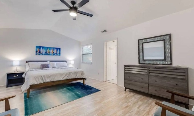 Vilano Beach House | Vilano Townhome - Steps Away From the Beach!