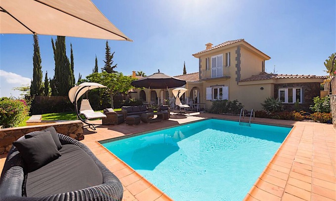 Monte Leon Villa | Villa Linda Privat Heated Pool & Close to Maspalomas