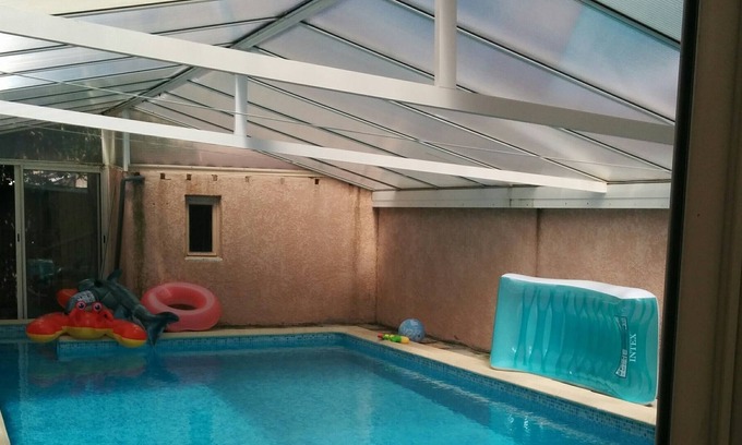 Saint-Martin-de-Crau House | Villa 100 m² with private indoor pool