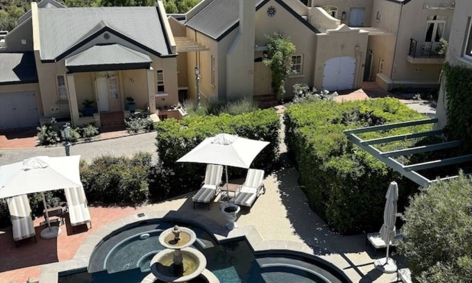 Franschhoek Villa | Villa 33 Lermitage