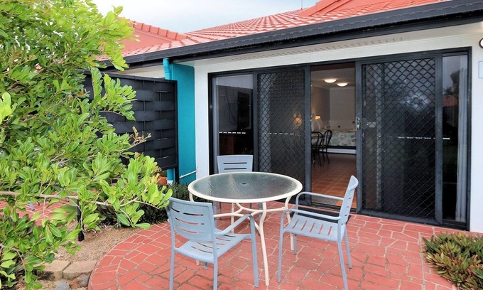 Coral Cove Villa | Villa 7/1 Pebble Beach Drive Coral Cove