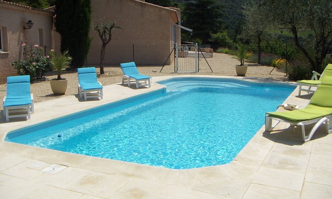 Mollans-sur-Ouveze Villa | Villa 8 pers. all comforts - private pool, 5min from Vaison-La-Rom.