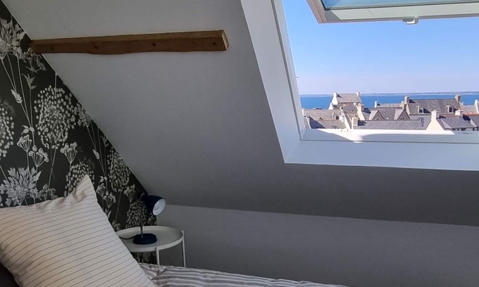 Saint-Guenole Villa | Villa 8 Personnes "La Vigie", Plages & Surf, vue mer