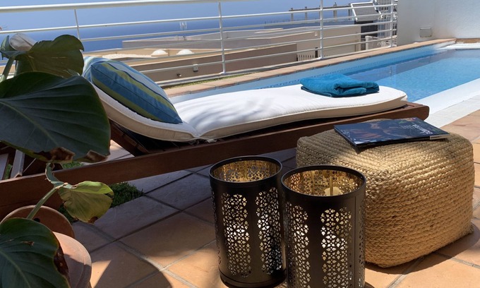 Acoran Villa | Villa Atlántico is a villa with pool, with magnificent views over the sea.