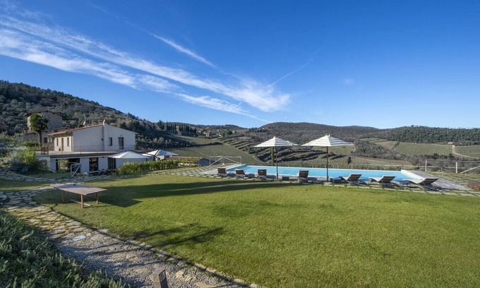Panzano in Chianti Villa | Villa Aberesh - Countryside villa with pool in Tuscany