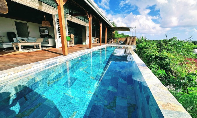 Grand-Bourg Villa | Villa Acoma Lodge private pool and breathtaking sea view ideal for 6 person