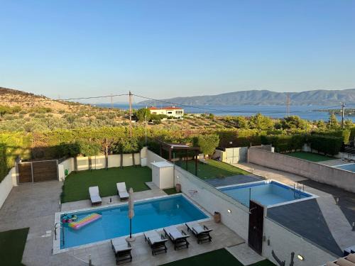 Loutraki Villa | Villa Adamantia