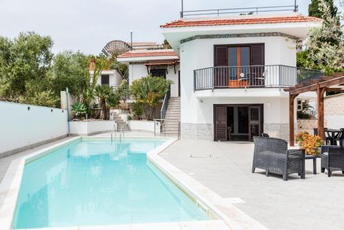 Licata Villa | Villa Al Tramonto vista mare